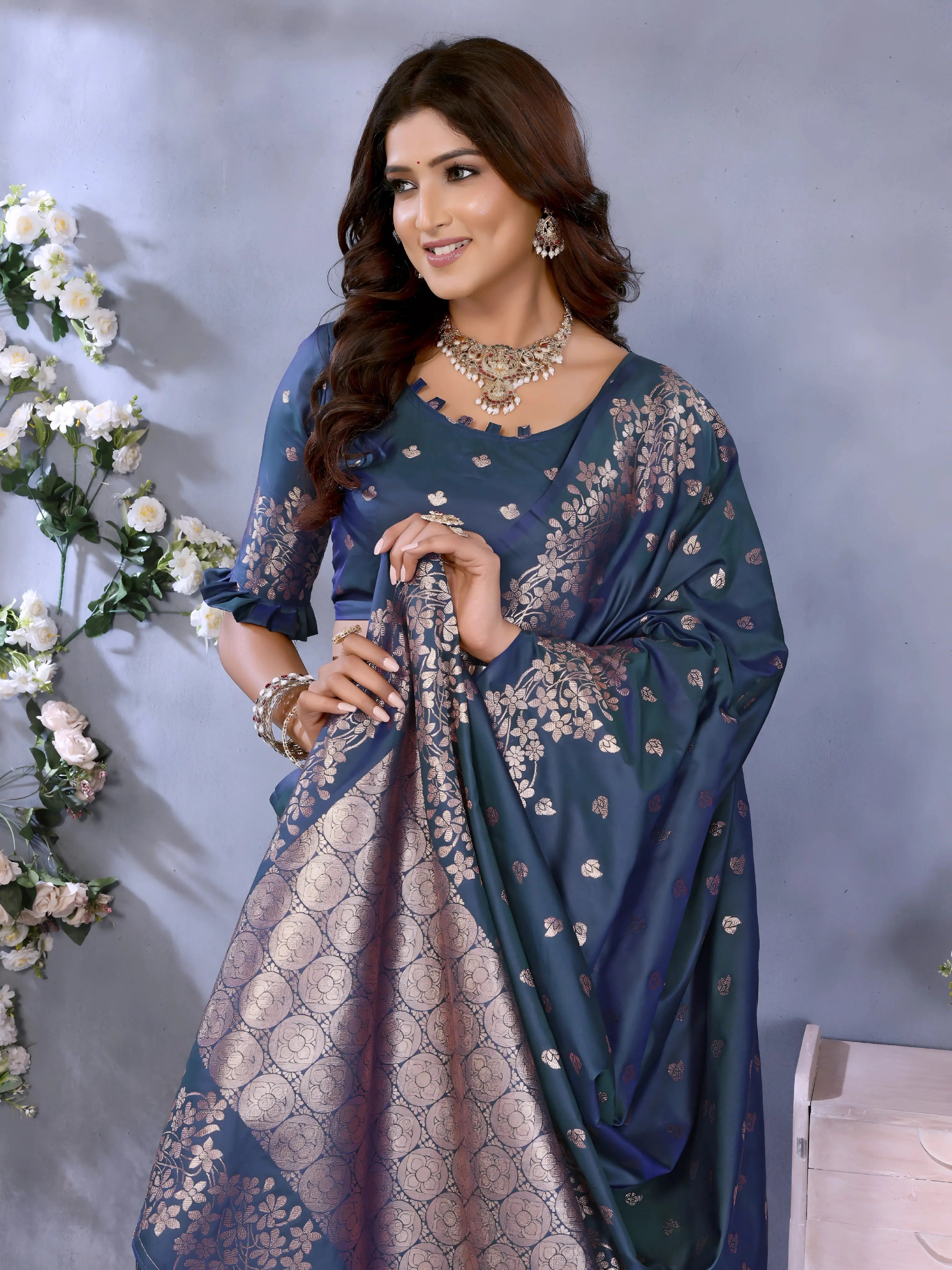 Deep Navy Blue Gala Weaving Banarasi Silk Saree